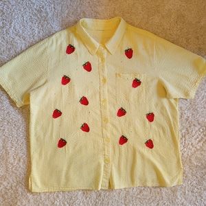 Strawberry embroidery button down tops yellow and white with rhinestone size 2x